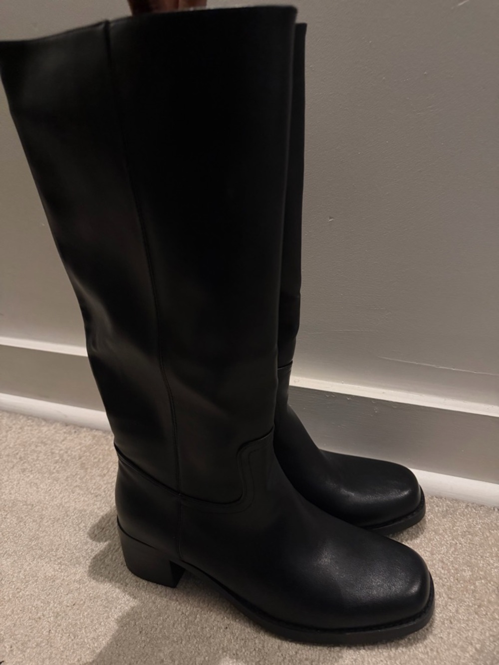 Women's Tall Wide Leg Black Leather Knee-High Boots